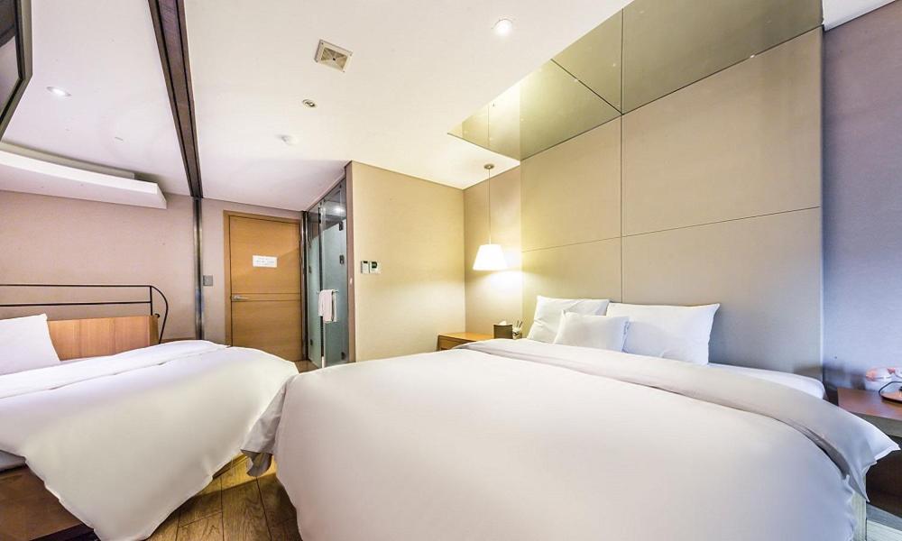 Yeongdeungpo Lifestyle F Hotel Seoul Exterior foto