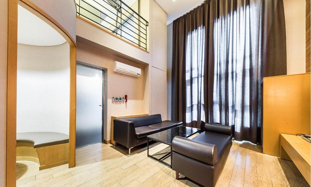 Yeongdeungpo Lifestyle F Hotel Seoul Exterior foto