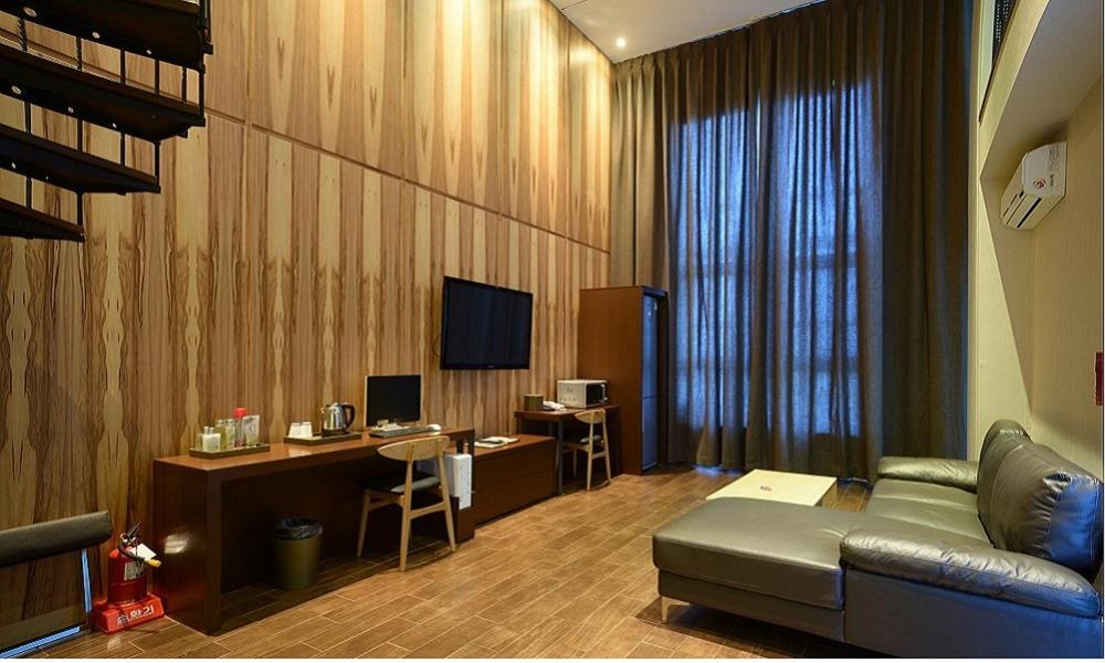 Yeongdeungpo Lifestyle F Hotel Seoul Exterior foto