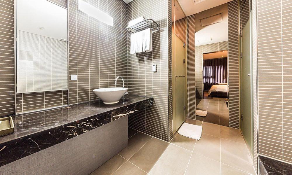 Yeongdeungpo Lifestyle F Hotel Seoul Exterior foto